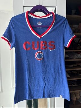 Majestic Blue Cubs V-Neck Tee with Red and White Trim